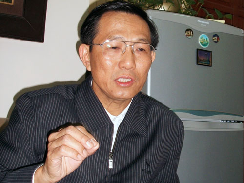Tiếp tục điều tra xử lý sai phạm của nguyên thứ trưởng Bộ Y tế Cao Minh Quang - Ảnh 1.