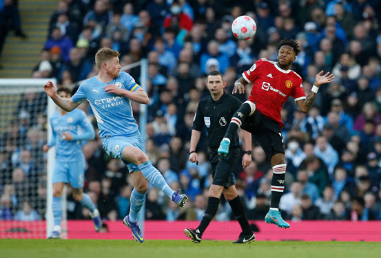 Man City và Quỷ đỏ là hai đối thủ nổi tiếng trong làng bóng đá. Hình ảnh liên quan sẽ cho bạn thấy được sự nguy hiểm và tham vọng trong mỗi trận đấu giữa hai đội bóng này. Đón xem hình ảnh và cảm nhận được sự cam go và hồi hộp của một trận đấu đáng chú ý.