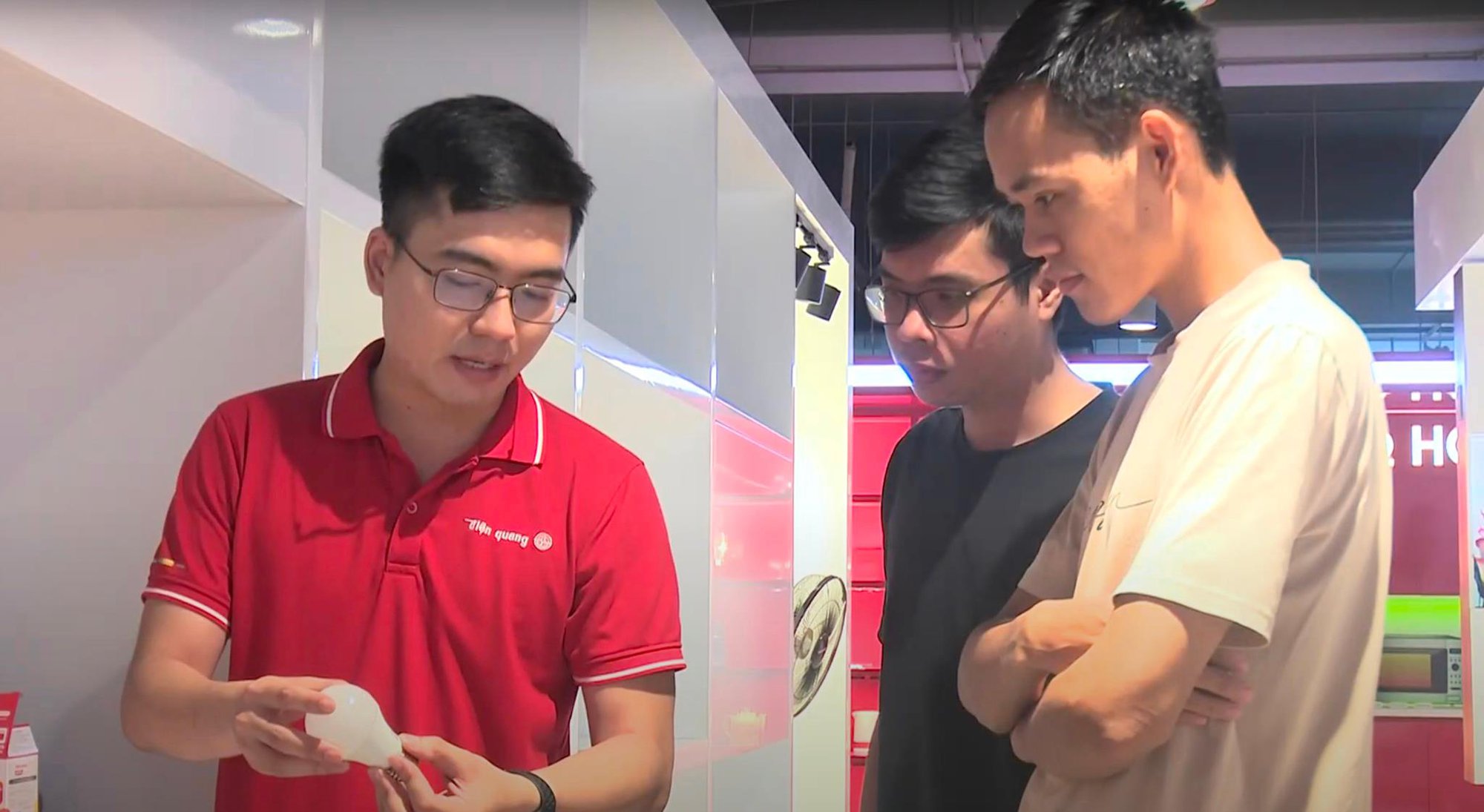 Điện Quang chăm sóc khách hàng bằng QR code - Ảnh 3.