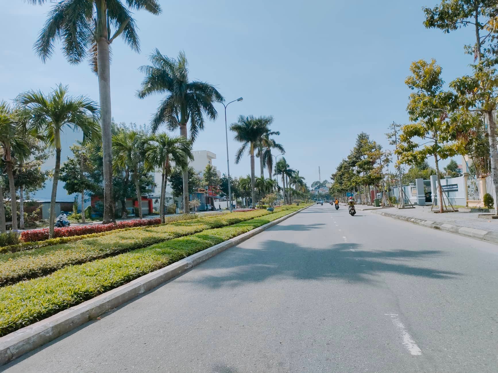 Lý do Quảng Nam bỏ thêm 300 tỉ đồng để nâng cấp 5,5 km đường - Ảnh 2. Lý do Quảng Nam bỏ thêm 300 tỉ đồng để nâng cấp 5,5 km đường - Ảnh 2.