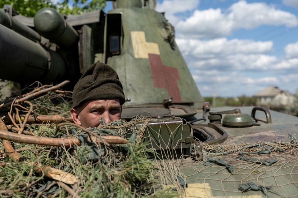 Quan Tuenga Din Din Din To To Duc Ham în regiunea Donbass din Ucraina - Foto 2. Quan Tuenga Din Din Din To To Duc Ham în regiunea Donbass din Ucraina - Foto 2.