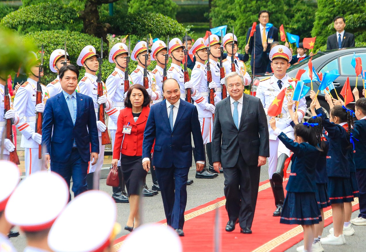 Cận cảnh lễ đón Tổng Thư ký Liên Hiệp Quốc António Guterres thăm Việt Nam - Ảnh 5.