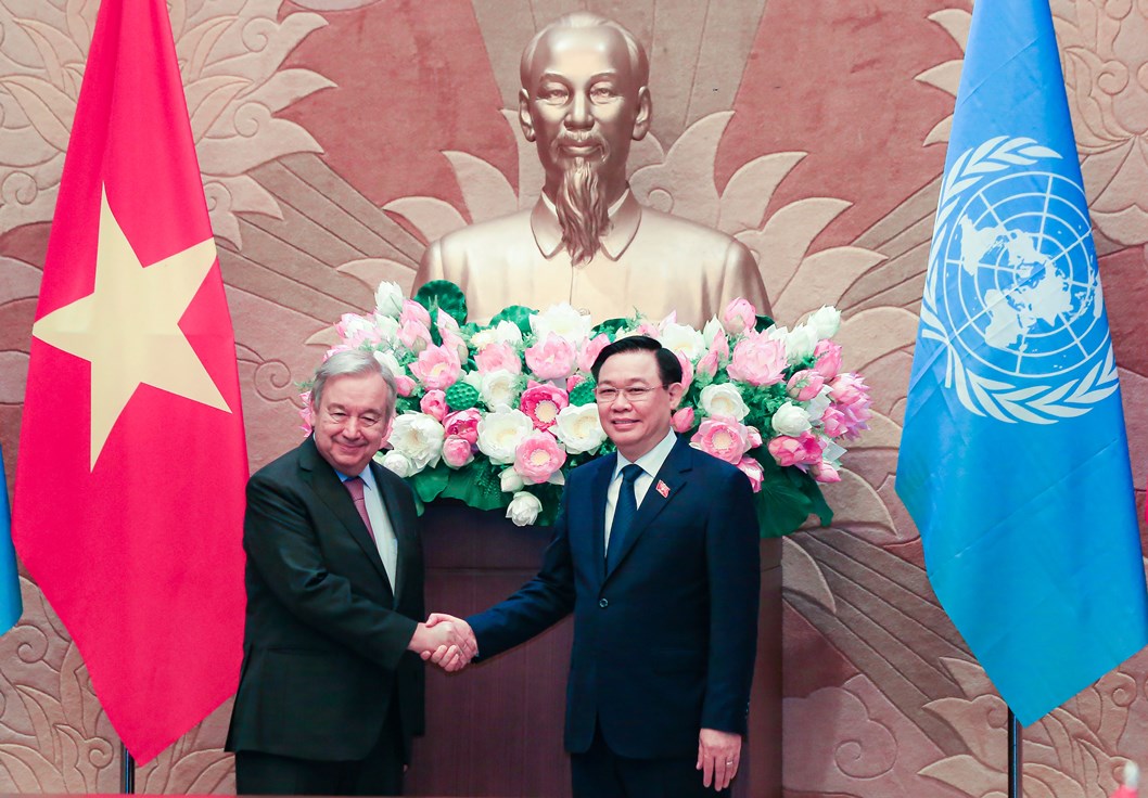 Chủ tịch Quốc hội Vương Đình Huệ hội kiến Tổng Thư ký Liên Hiệp Quốc António Guterres - Ảnh 4.