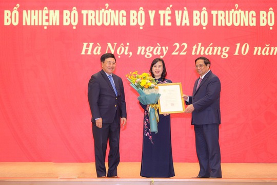 Thủ tướng Phạm Minh Chính trao Quyết định bổ nhiệm hai Bộ trưởng - Ảnh 1.