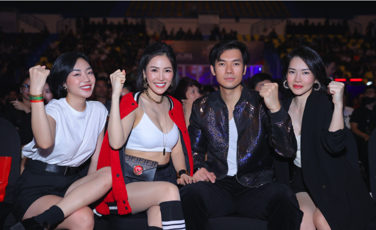 Văn Mai Hương, Phạm Anh Khoa, Nhan Phúc Vinh làm nóng MMA LION Championship 2022 - Ảnh 3.