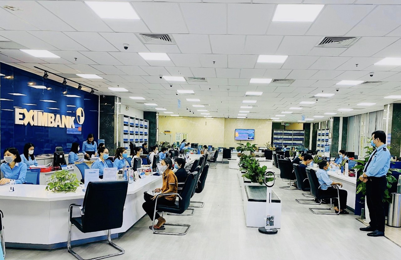Eximbank trở lại “đường đua” - Ảnh 1.