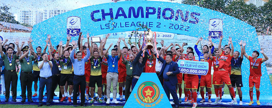 Công an Nhân dân vô địch Giải Hạng nhất, Khánh Hòa cũng trở lại V-League - Ảnh 1.