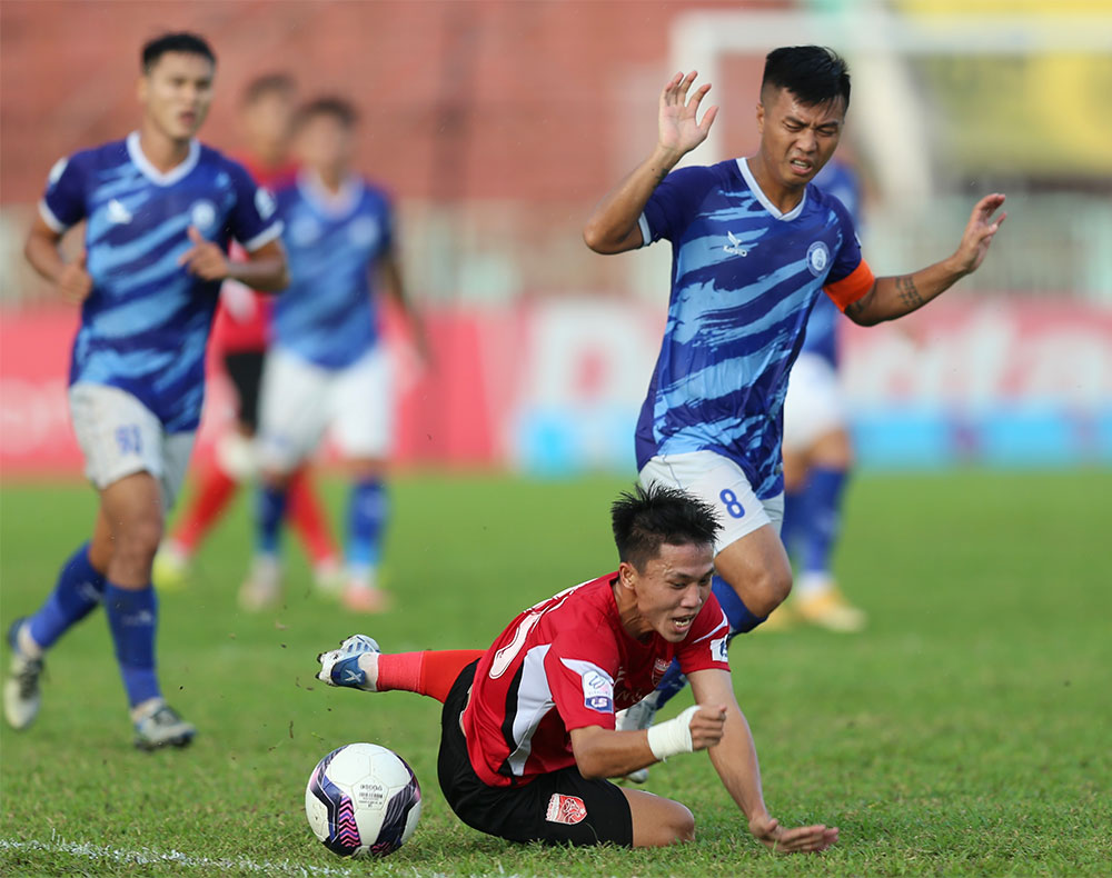 Giải Hạng nhất 2022: Khánh Hòa giành suất thăng hạng V-League - Ảnh 2.