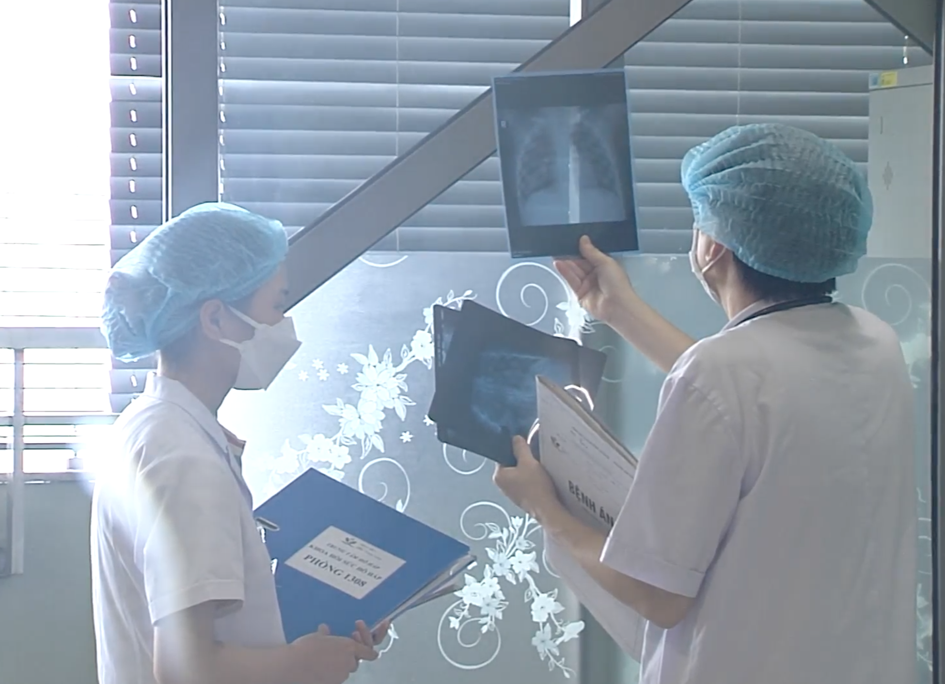 Bệnh nhi 13 tháng tuổi tử vong vì Adenovirus dù không bệnh nền - Ảnh 3. Bệnh nhi 13 tháng tuổi tử vong vì Adenovirus dù không bệnh nền - Ảnh 3.
