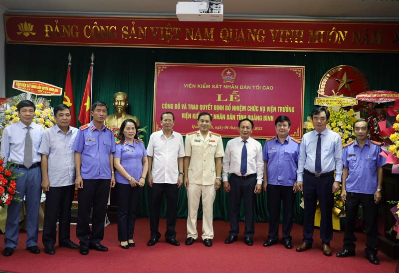 Bổ nhiệm Viện trưởng Viện Kiểm sát nhân dân tỉnh Quảng Bình - Ảnh 2.
