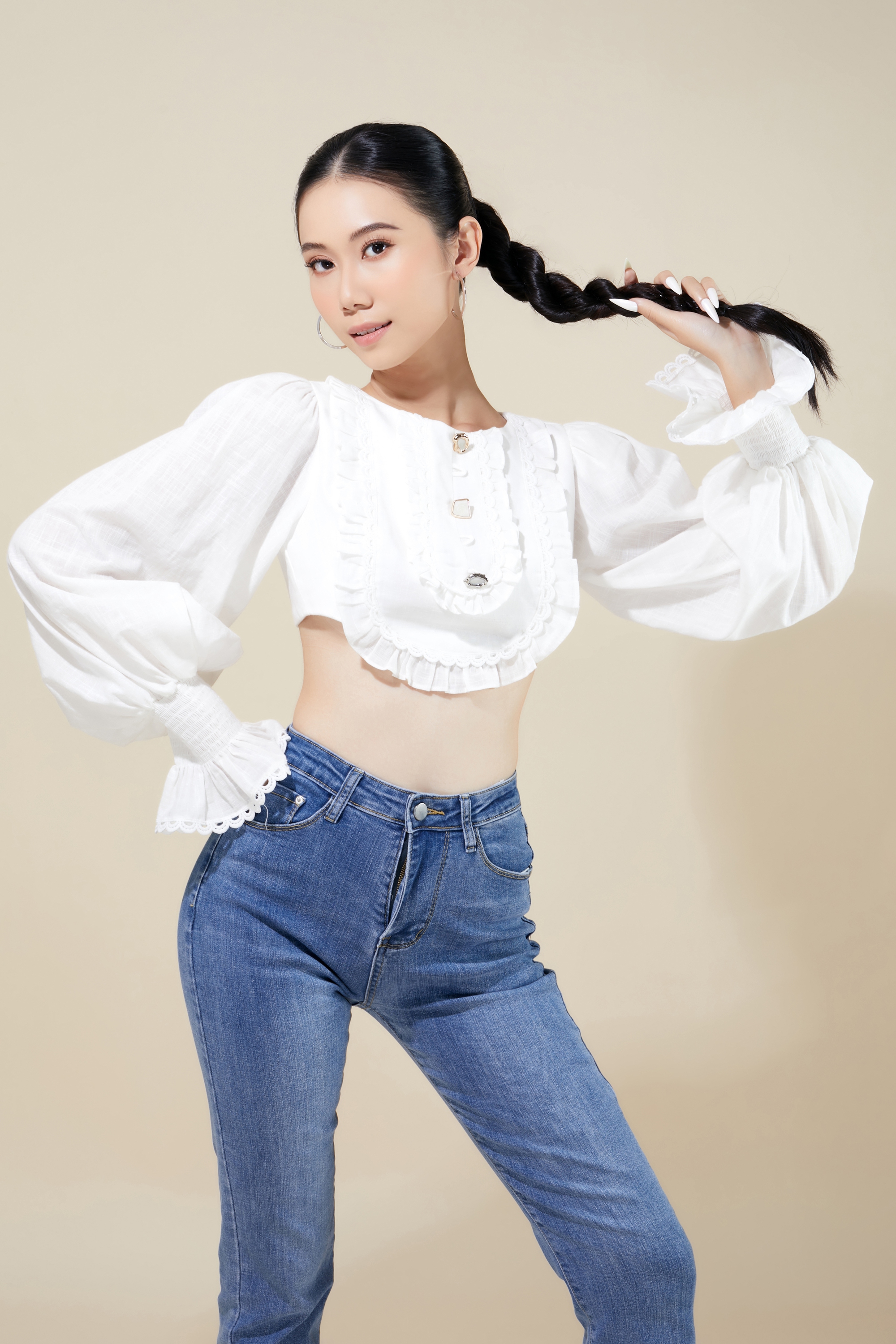 Diện mạo người đẹp Việt Nam dự thi Hoa hậu Sinh viên Thế giới - Ảnh 5.