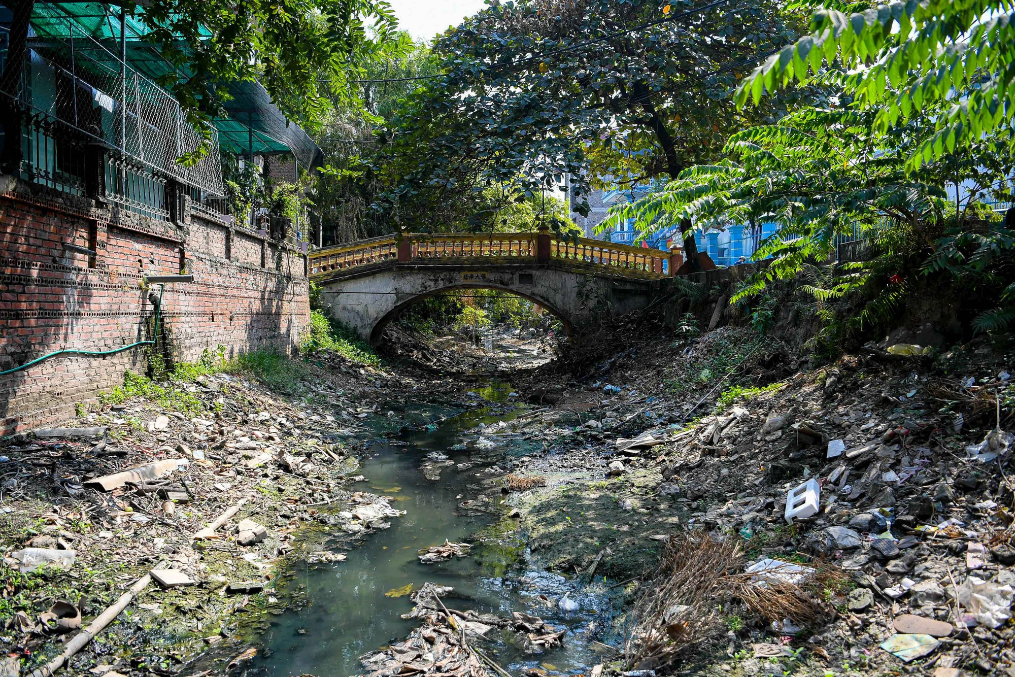 Cận cảnh 4 dòng sông chết được kỳ vọng hồi sinh - Ảnh 13.