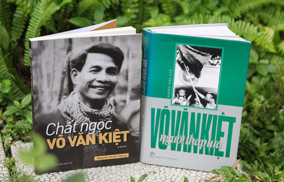Sách hay về cố Thủ tướng Võ Văn Kiệt - Ảnh 1.