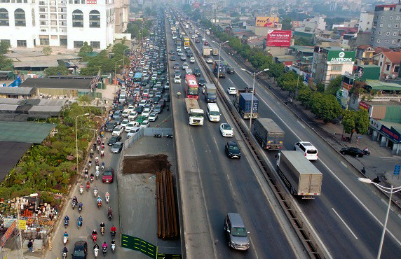 Lô cốt trên đường Nguyễn Xiển, tân Giám đốc Sở GTVT Hà Nội nói đã biết, nắm hết rồi - Ảnh 1.