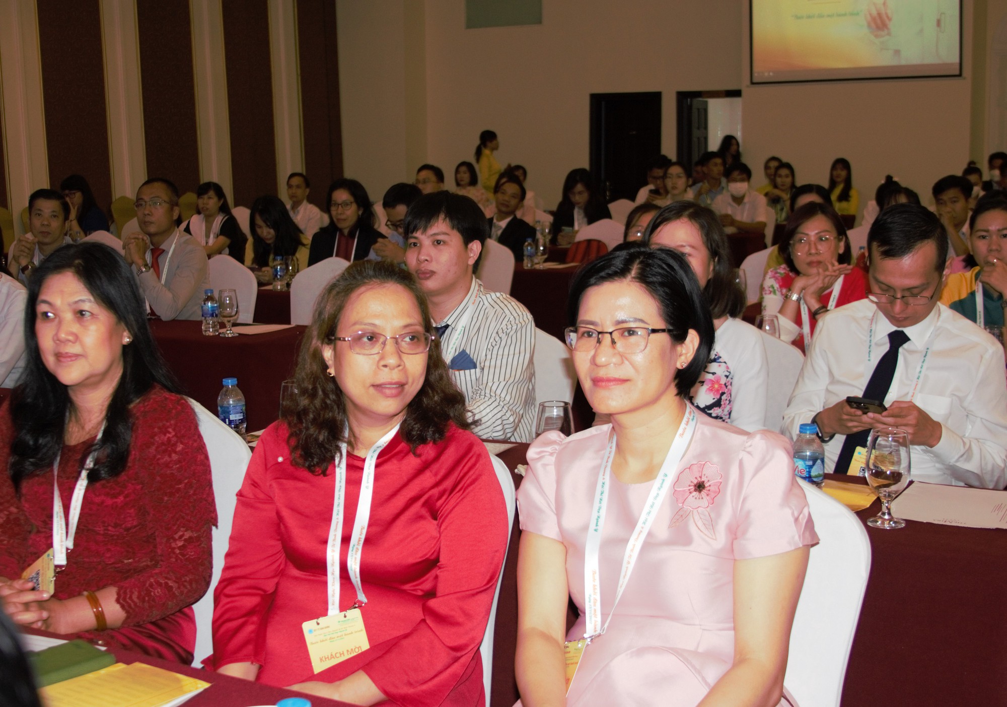 Bình Dương tổ chức hội nghị khoa học kỹ thuật ngành y tế - Ảnh 3.