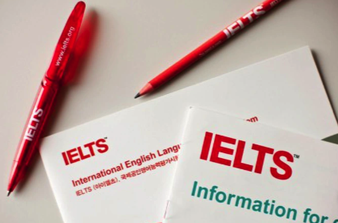 Hội đồng Anh được cấp phép tổ chức thi IELTS - Ảnh 1.
