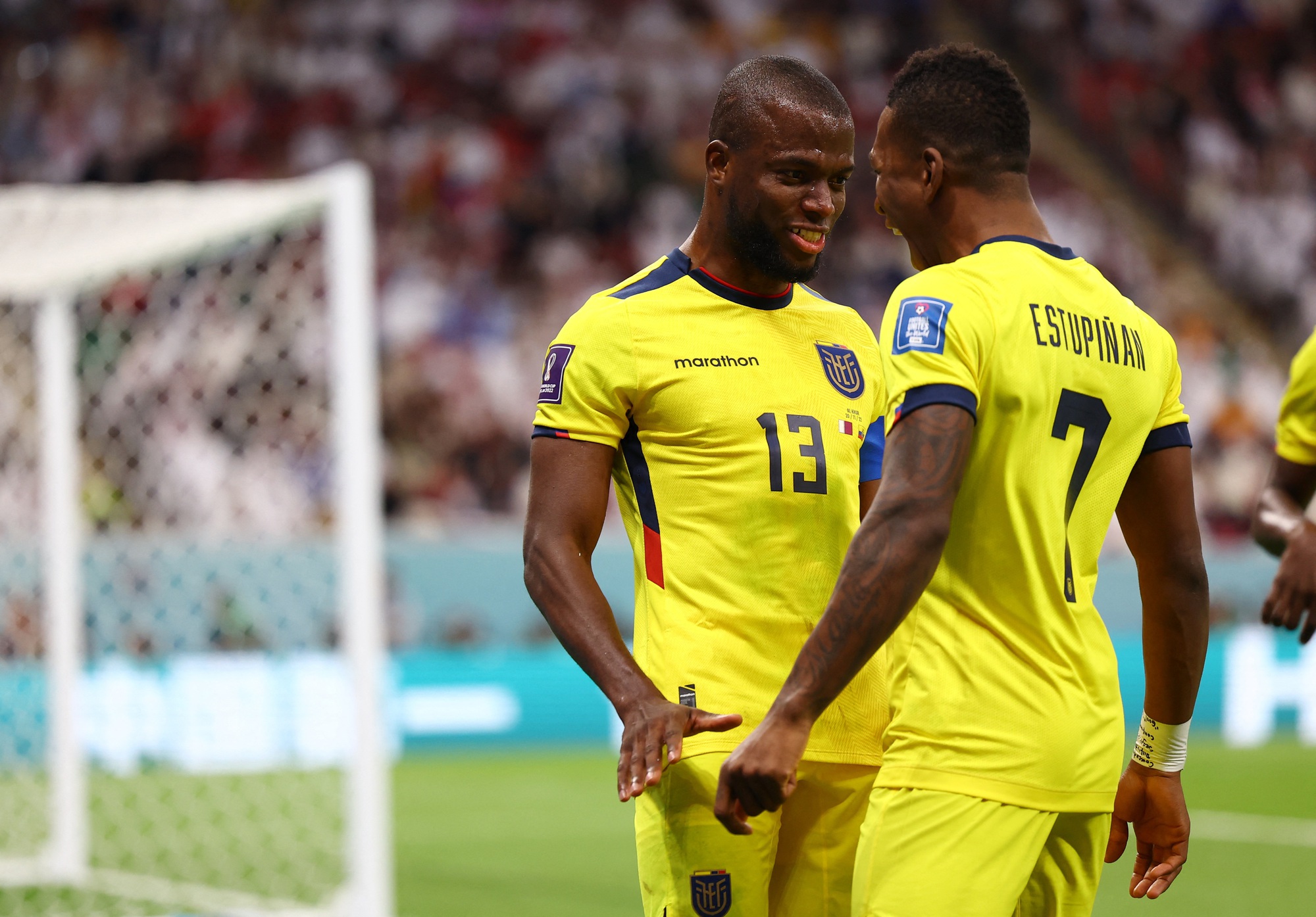 Qatar - Ecuador: Thi đấu bế tắc, chủ nhà nhận thất bại 0-2 trận khai mạc - Ảnh 2.