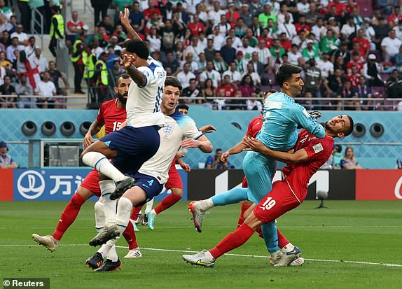 Anh - Iran 6-2: Tam sư gầm vang - Ảnh 2.