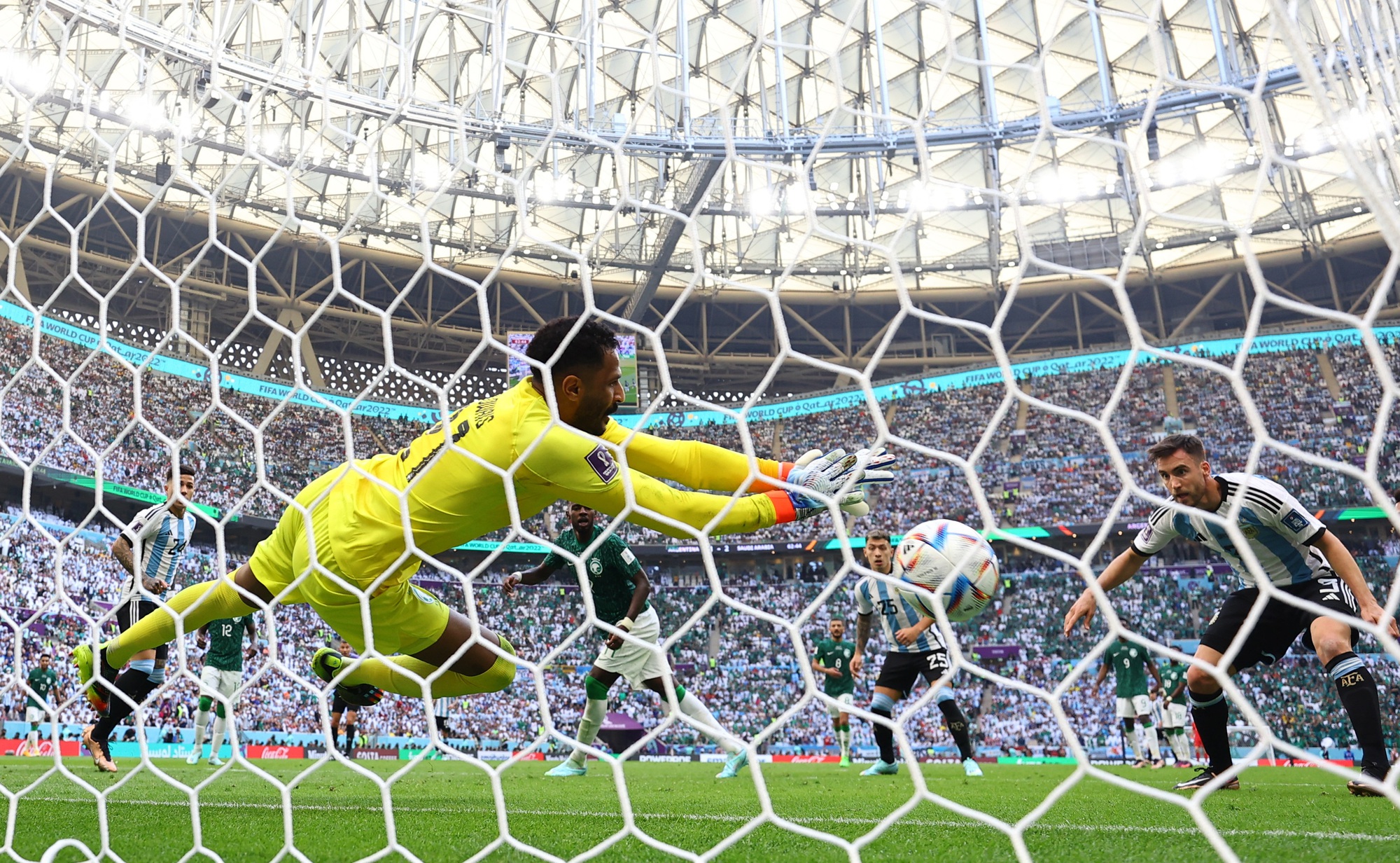 Argentina thua sốc Ả Rập Saudi trận đầu ra quân World Cup 2022 - Ảnh 11.