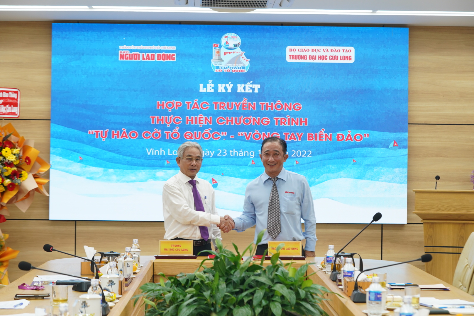 Báo Người Lao Động hợp tác với Trường ĐH Cửu Long triển khai 2 chương trình lớn - Ảnh 3.