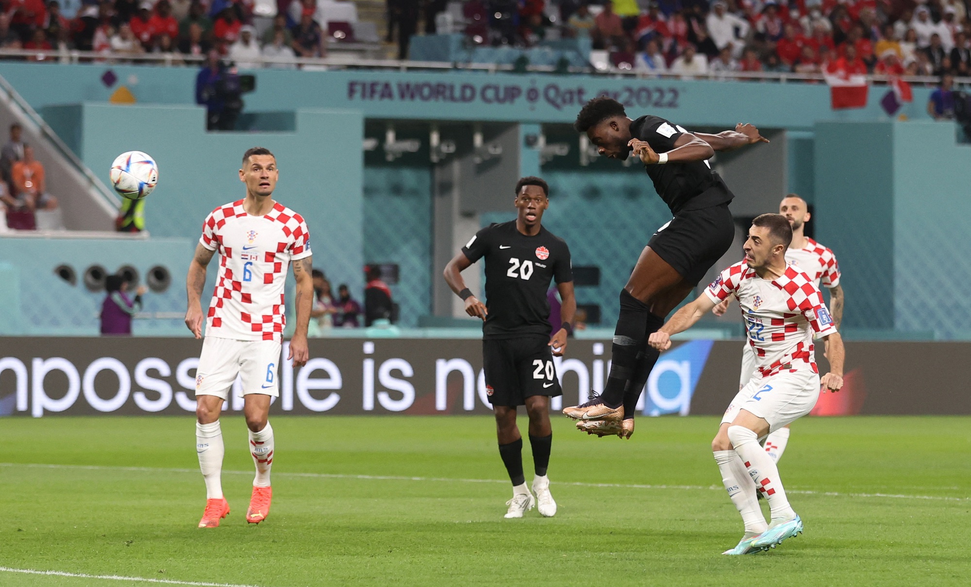 Croatia - Canada 4-1: Á quân thắng lớn, mơ vé vòng 1/8 - Ảnh 4.