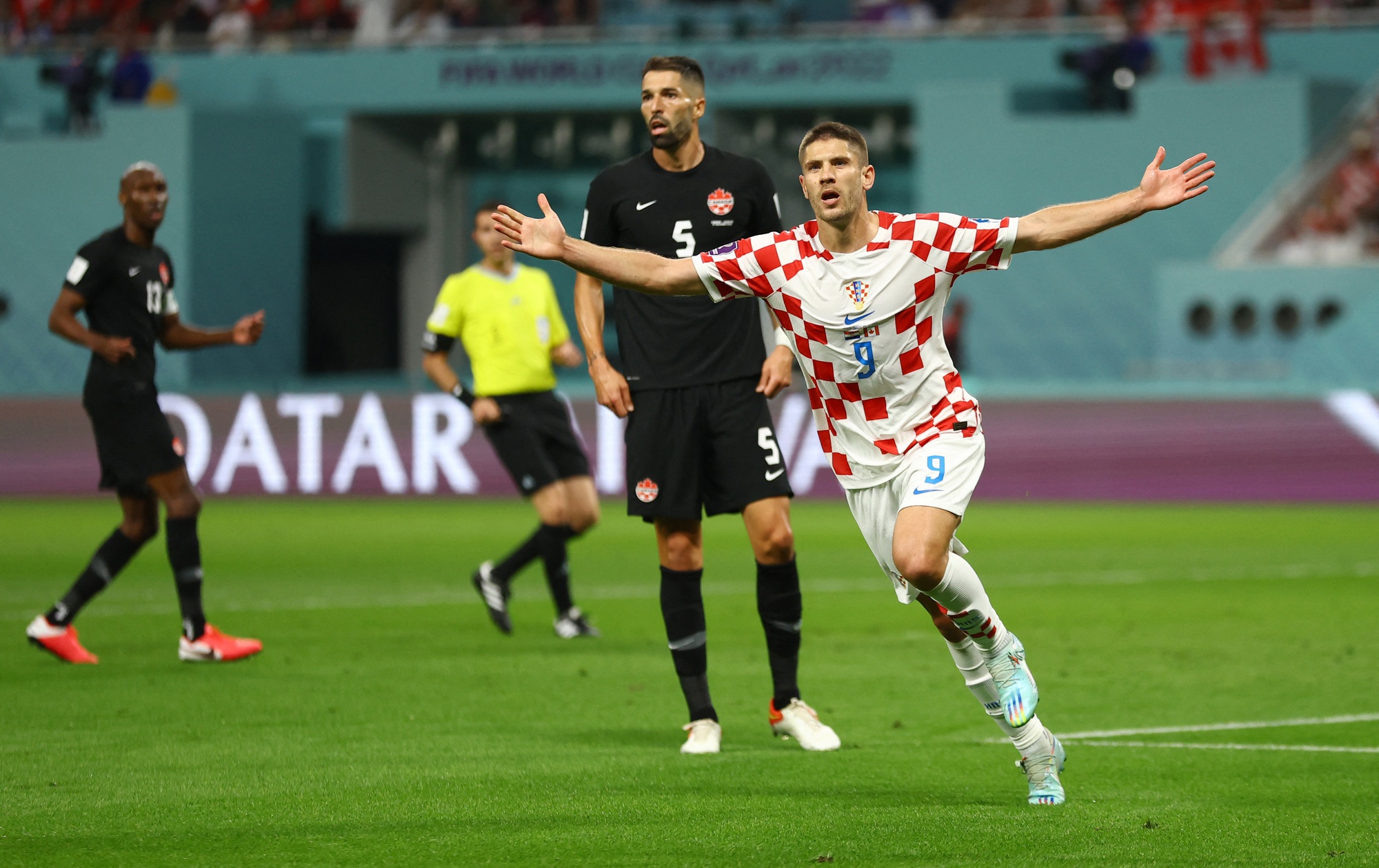 Croatia - Canada 4-1: Á quân thắng lớn, mơ vé vòng 1/8 - Ảnh 7.