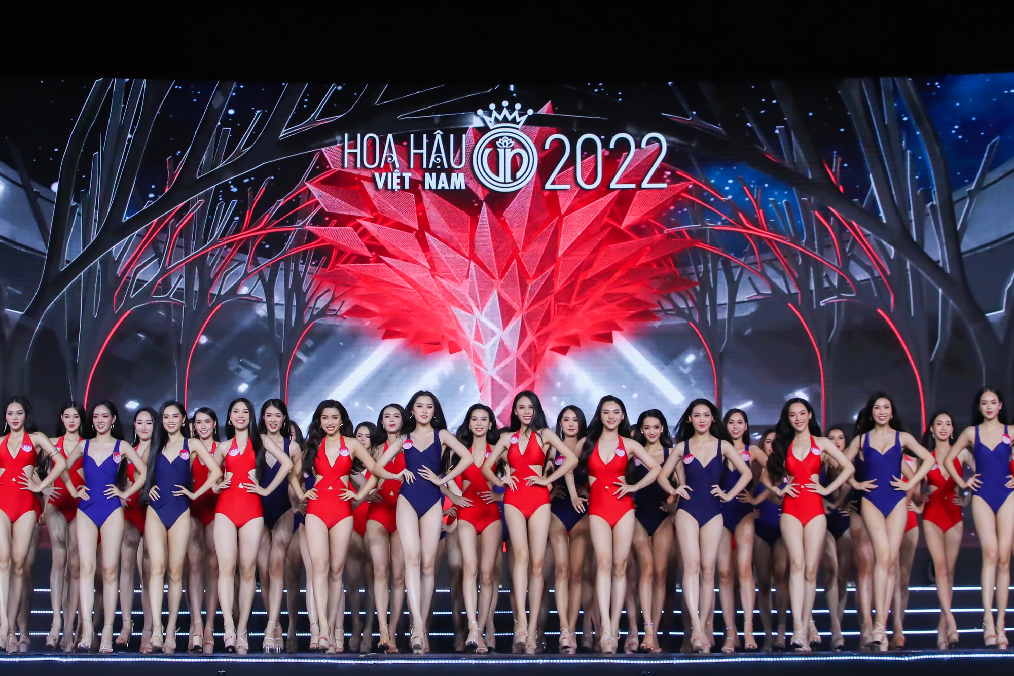 35 thí sinh Vòng chung kết Hoa hậu Việt Nam 2022 nóng bỏng với bikini - Ảnh 4.