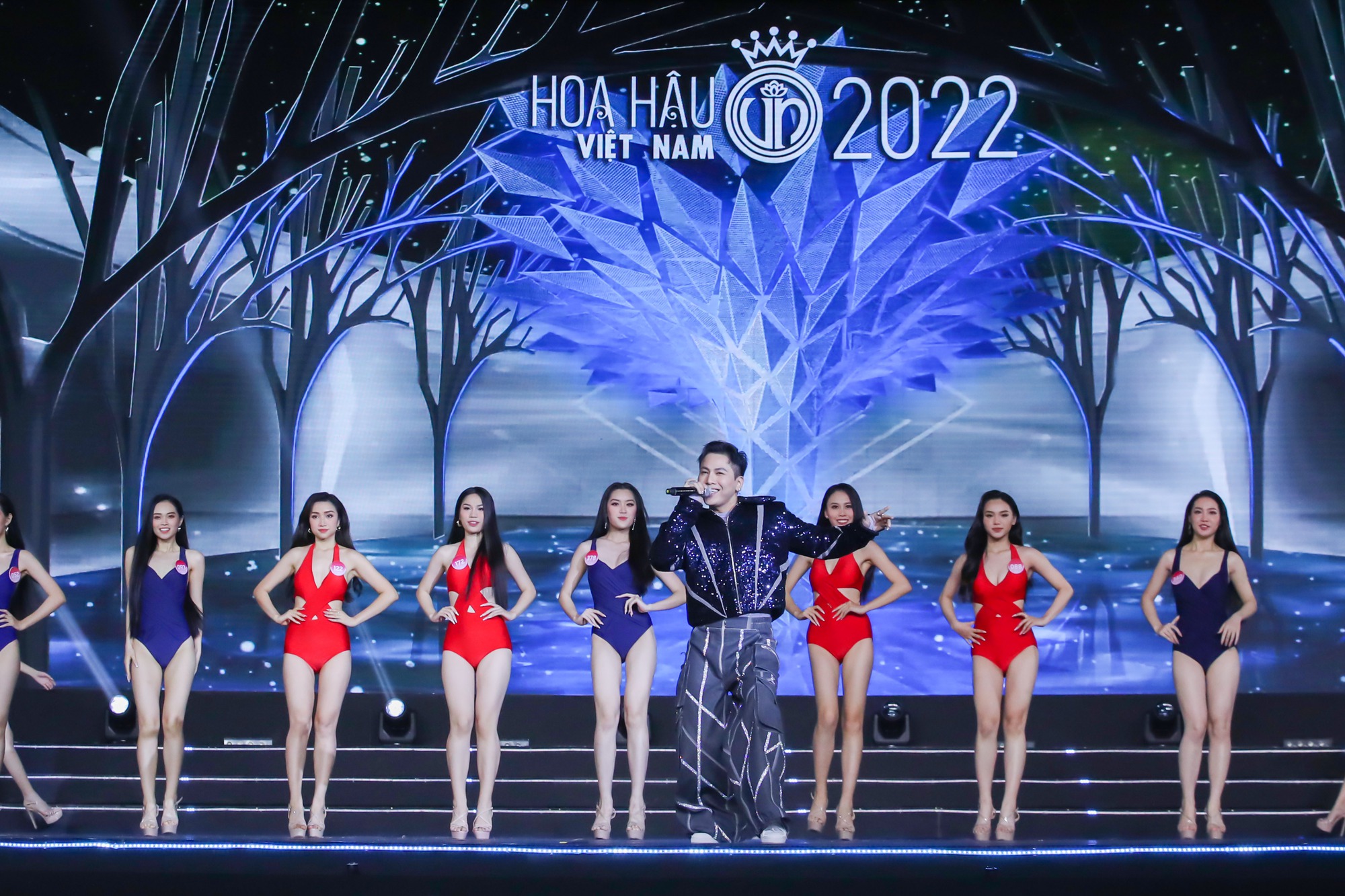35 thí sinh Vòng chung kết Hoa hậu Việt Nam 2022 nóng bỏng với bikini - Ảnh 3.