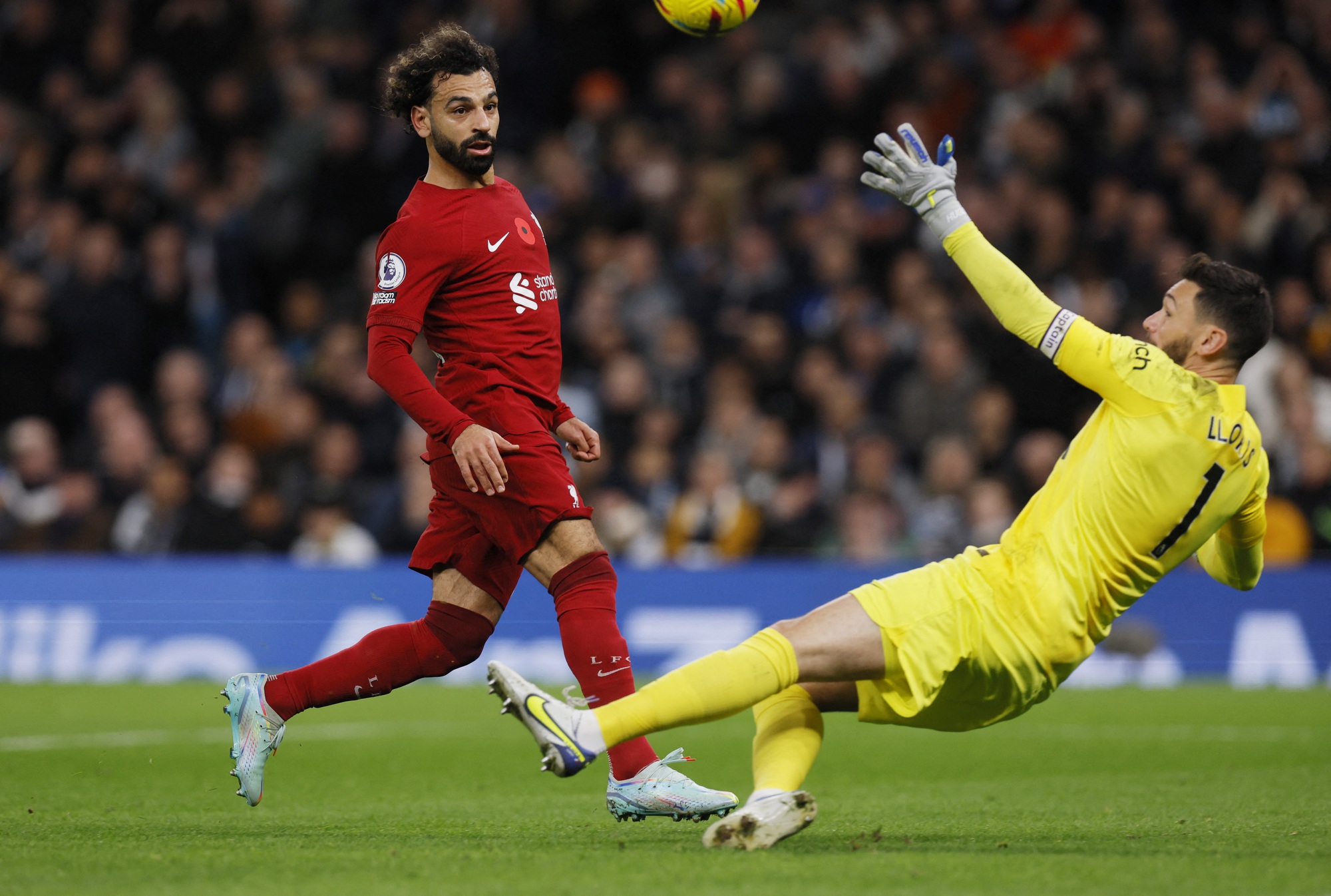Salah bùng nổ, Liverpool hạ chủ nhà Tottenham trở lại Top 8 - Ảnh 3.