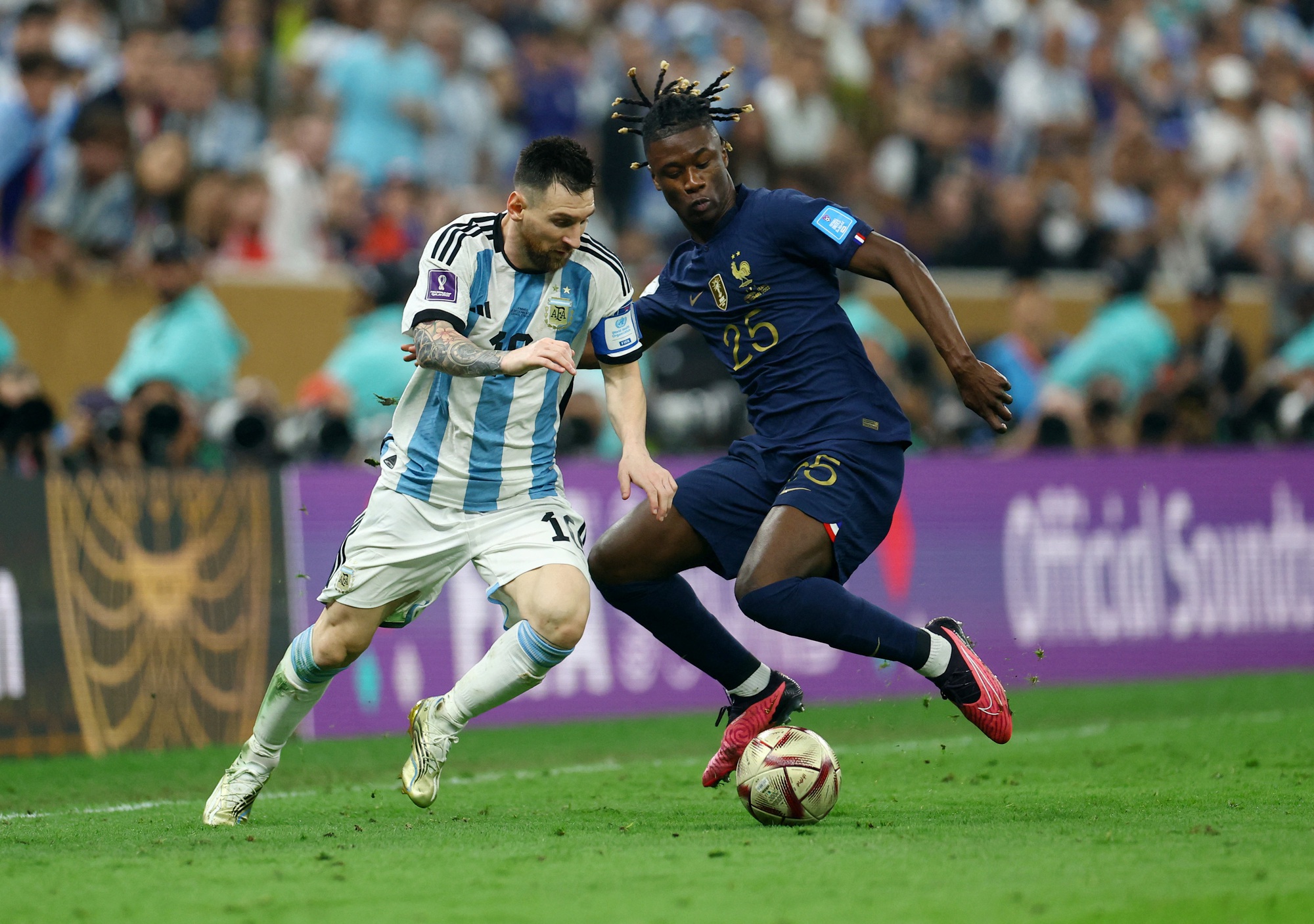 Messi khó chia tay tuyển Argentina sau ngôi vô địch World Cup - Ảnh 3.