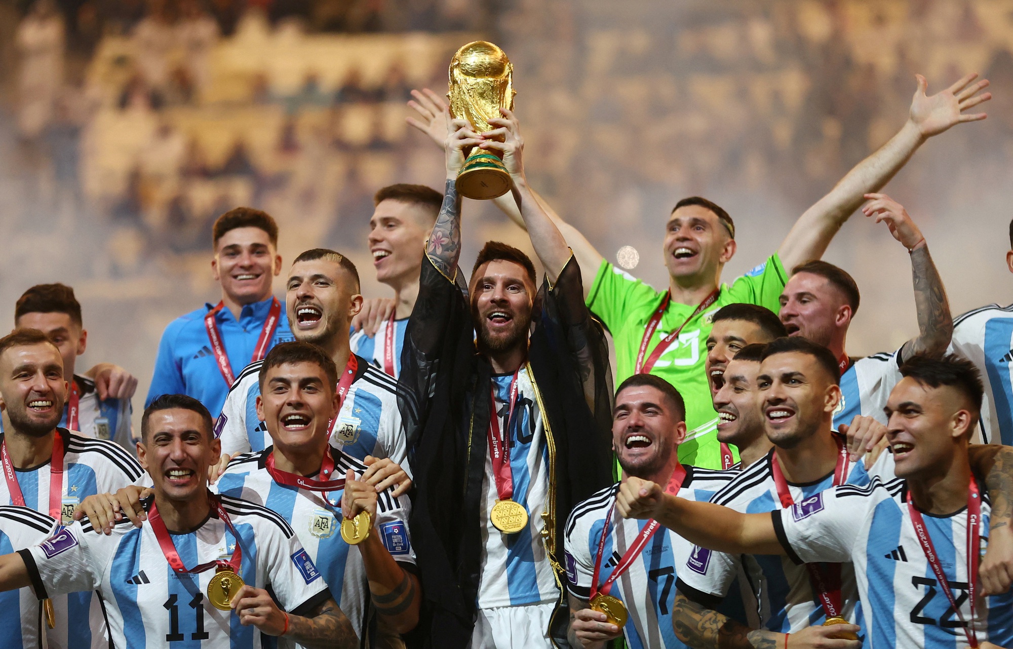 Hãy xem hình ảnh của Messi trong trận đấu chia tay với đội tuyển Argentina tại World Cup