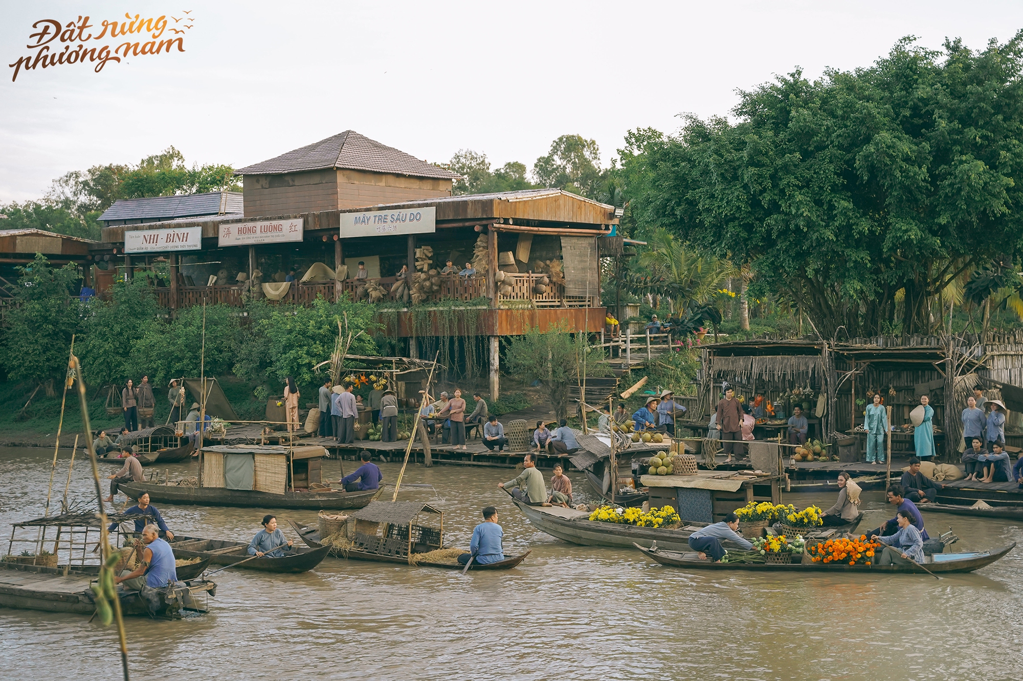 “Đất rừng Phương Nam” gây tranh cãi với bối cảnh đầu tiên - Ảnh 4.