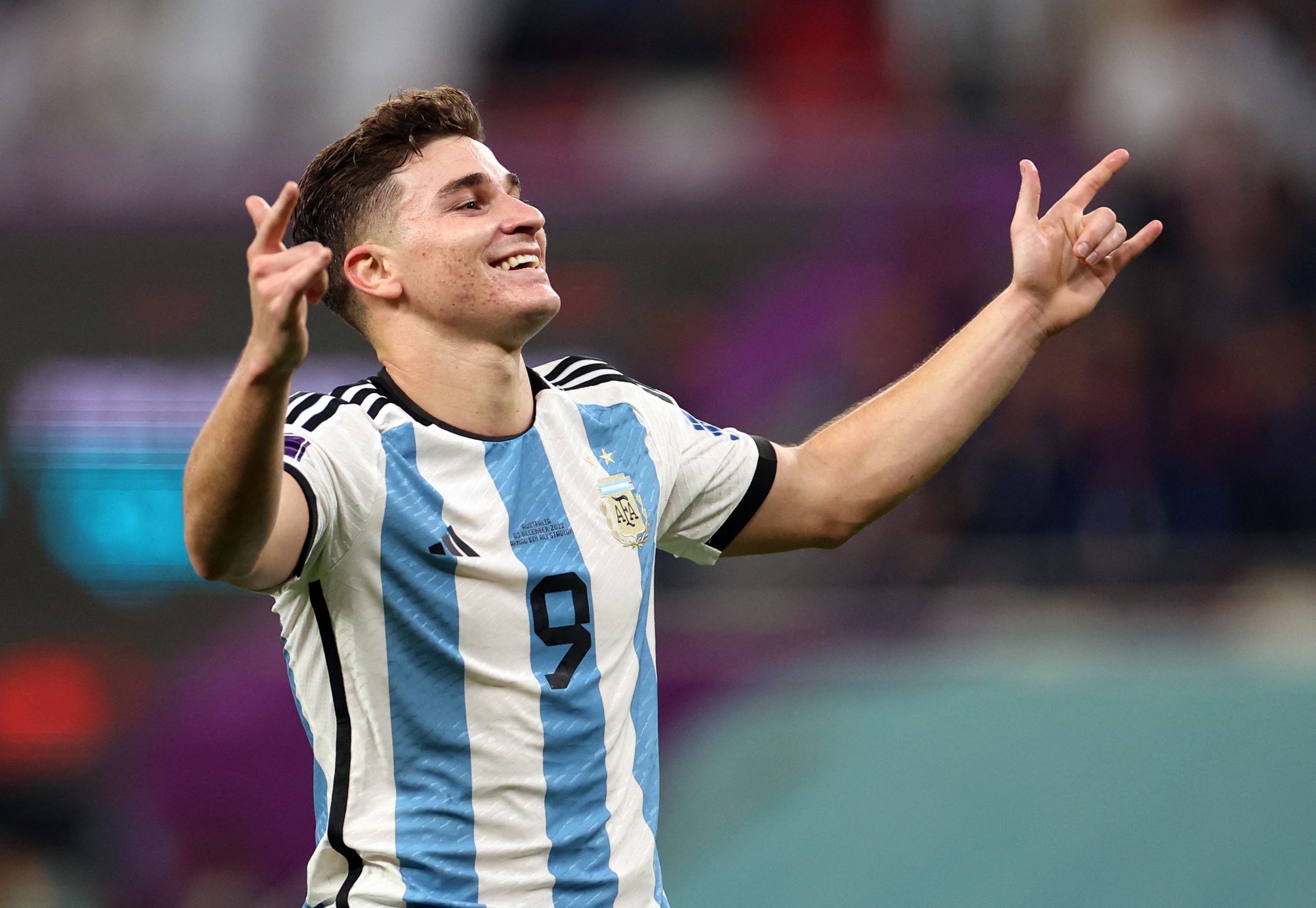 Messi lập siêu phẩm, Argentina thẳng tiến vào Tứ kết - Ảnh 12.