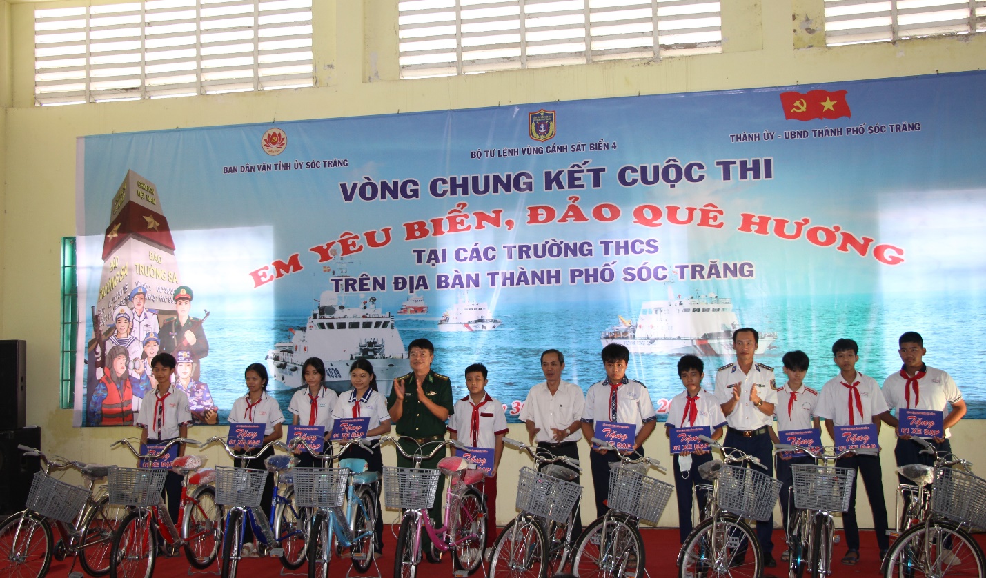 Sôi nổi cuộc thi “Em yêu biển, đảo quê hương” tại Sóc Trăng - Ảnh 3.