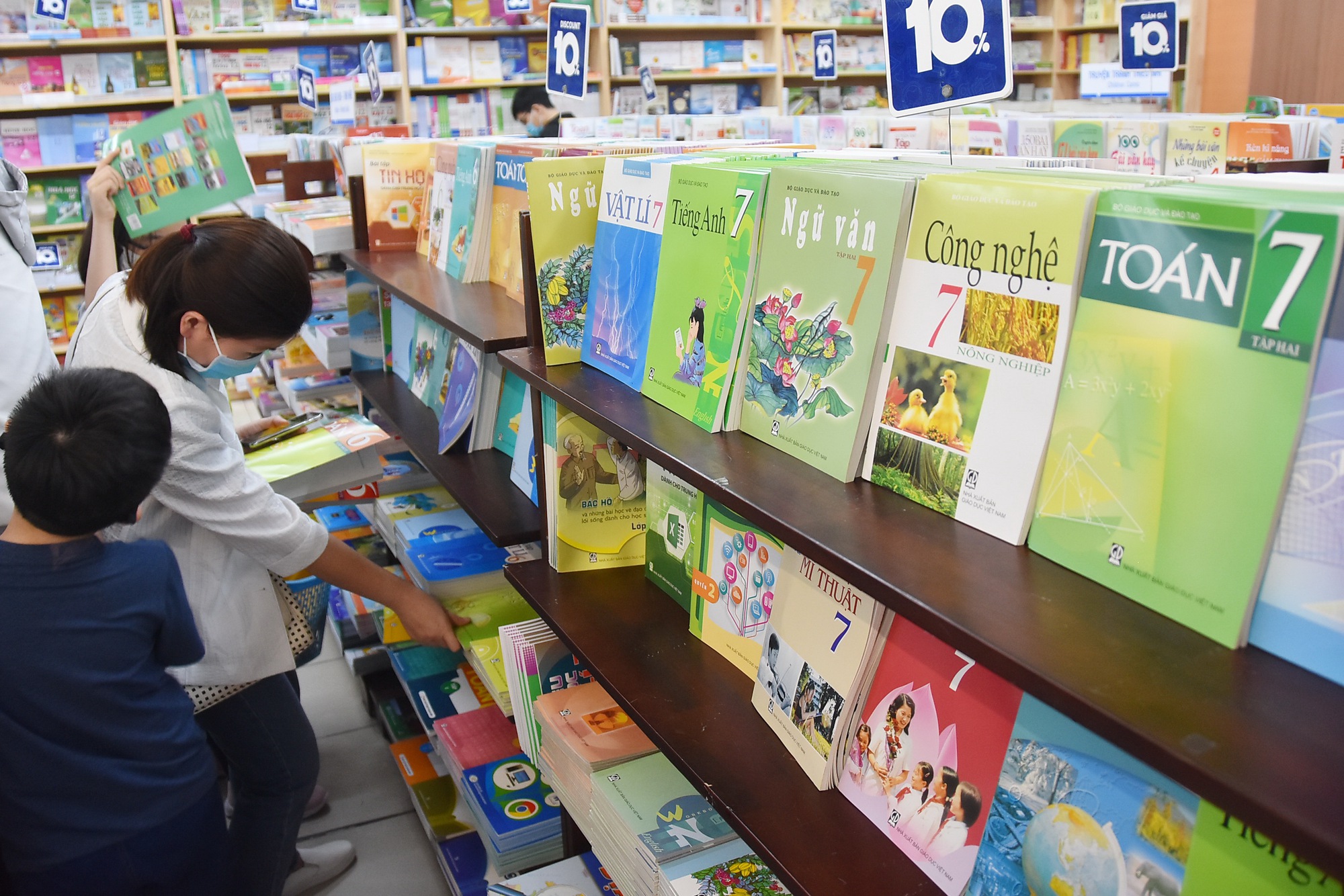 Từ sai phạm của NXB Giáo dục, Thanh tra Chính phủ kiến nghị chống thao túng giá sách giáo khoa - Ảnh 1.