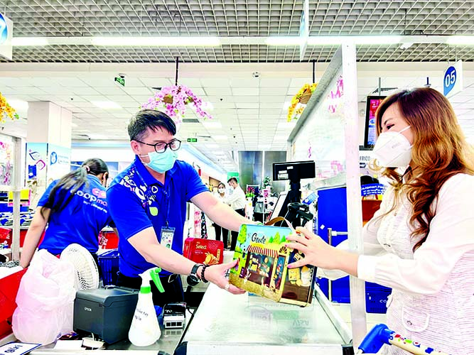 Siêu thị Co.opmart, Co.opXtra tưng bừng khai xuân - Ảnh 2. Siêu thị Co.opmart, Co.opXtra tưng bừng khai xuân - Ảnh 2.