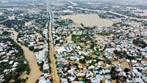 Hồi sinh các con sông giúp Nha Trang thoát ngập - Ảnh 1.