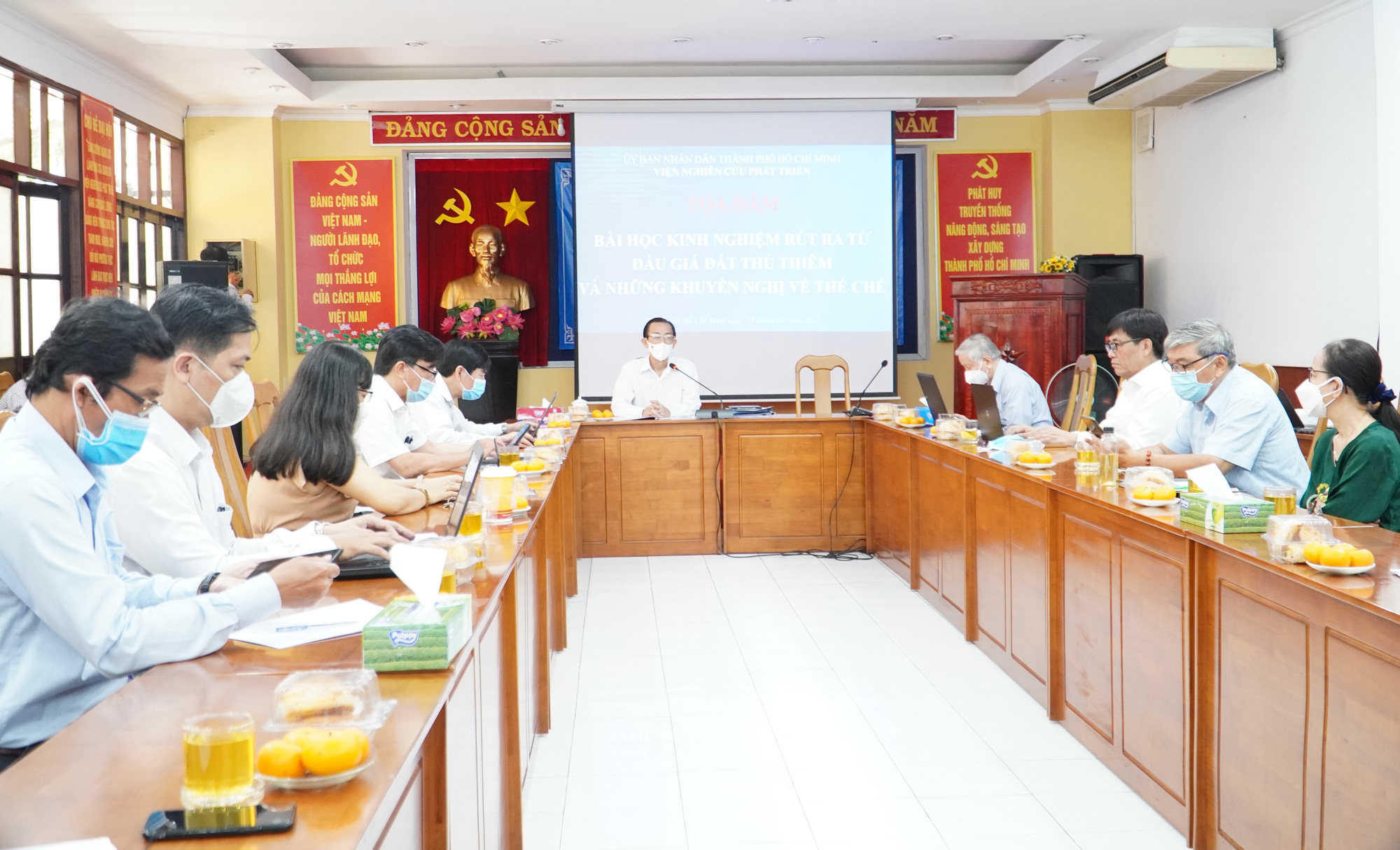 Mổ xẻ phiên đấu giá đất Thủ Thiêm - Ảnh 1. Mổ xẻ phiên đấu giá đất Thủ Thiêm - Ảnh 1.