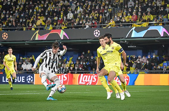Ghi bàn ở giây 32, Dusan Vlahovic viết lại lịch sử Champions League - Ảnh 2.