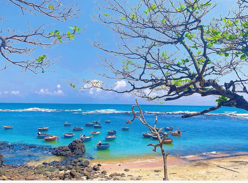 Ngắm thiếu nữ miền biển với vẻ đẹp mê hồn ở vùng quê Quảng Ngãi - Ảnh 5. Ngắm thiếu nữ miền biển với vẻ đẹp mê hồn ở vùng quê Quảng Ngãi - Ảnh 5.