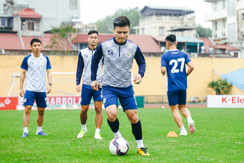 Quang Hải được cấp visa lao động ở Pháp, chuẩn bị sang đá Ligue 2 - Ảnh 2.