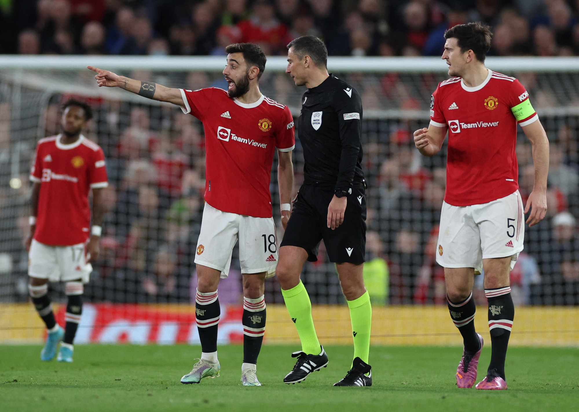 Thua sốc ở Old Trafford, Man United bị loại ở Champions League - Ảnh 5.