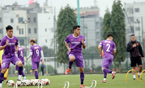 Bóng đá đăng ký hơn 20 cầu thủ tại SEA Games 31 - Ảnh 1.