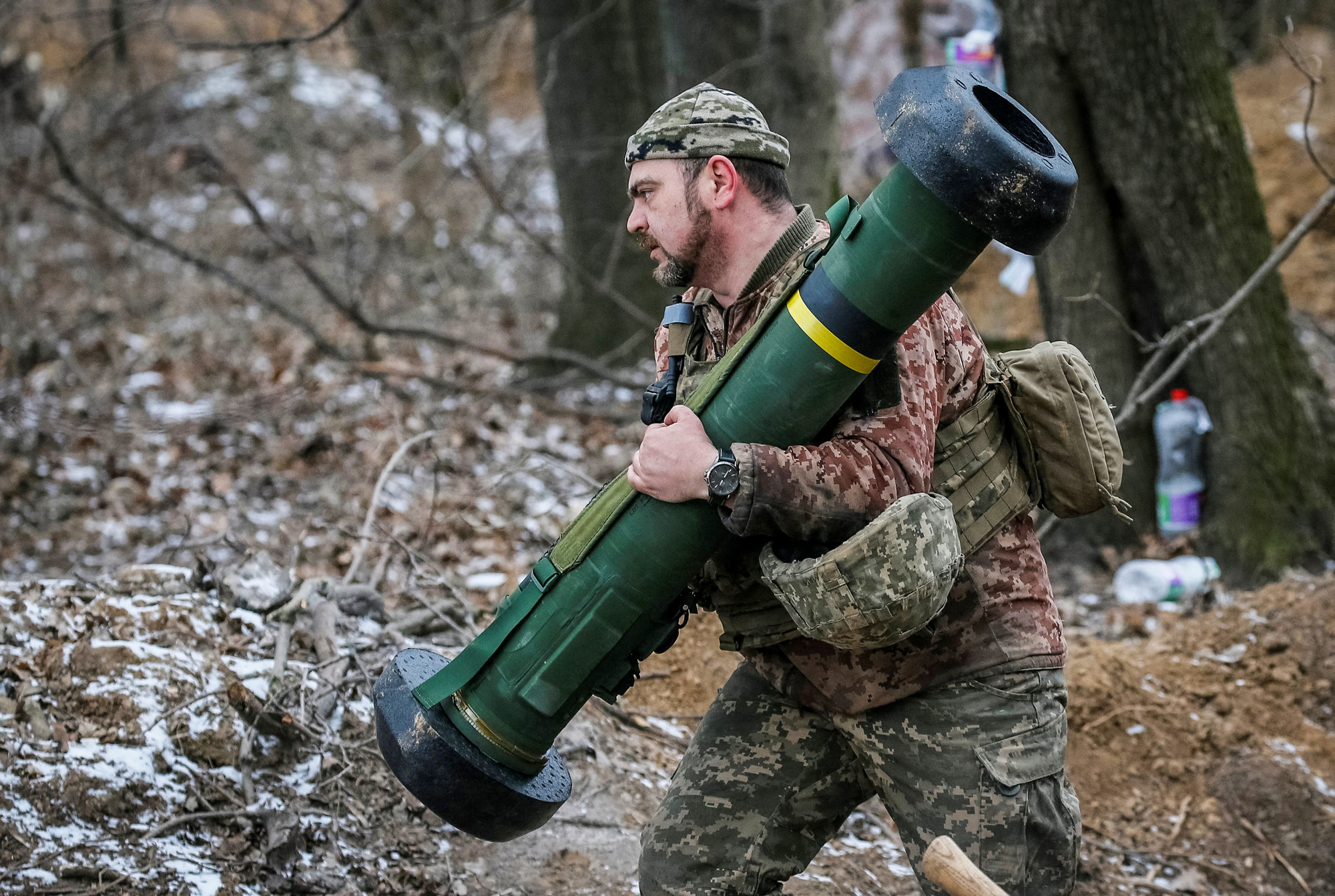 Ukraine muốn Mỹ cung cấp 1.000 tên lửa mỗi ngày - Ảnh 1.