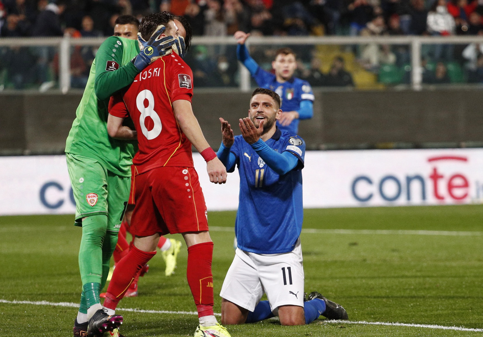 Địa chấn ở Palermo, Bắc Macedonia hạ tuyển Ý vòng play-off World Cup - Ảnh 3.