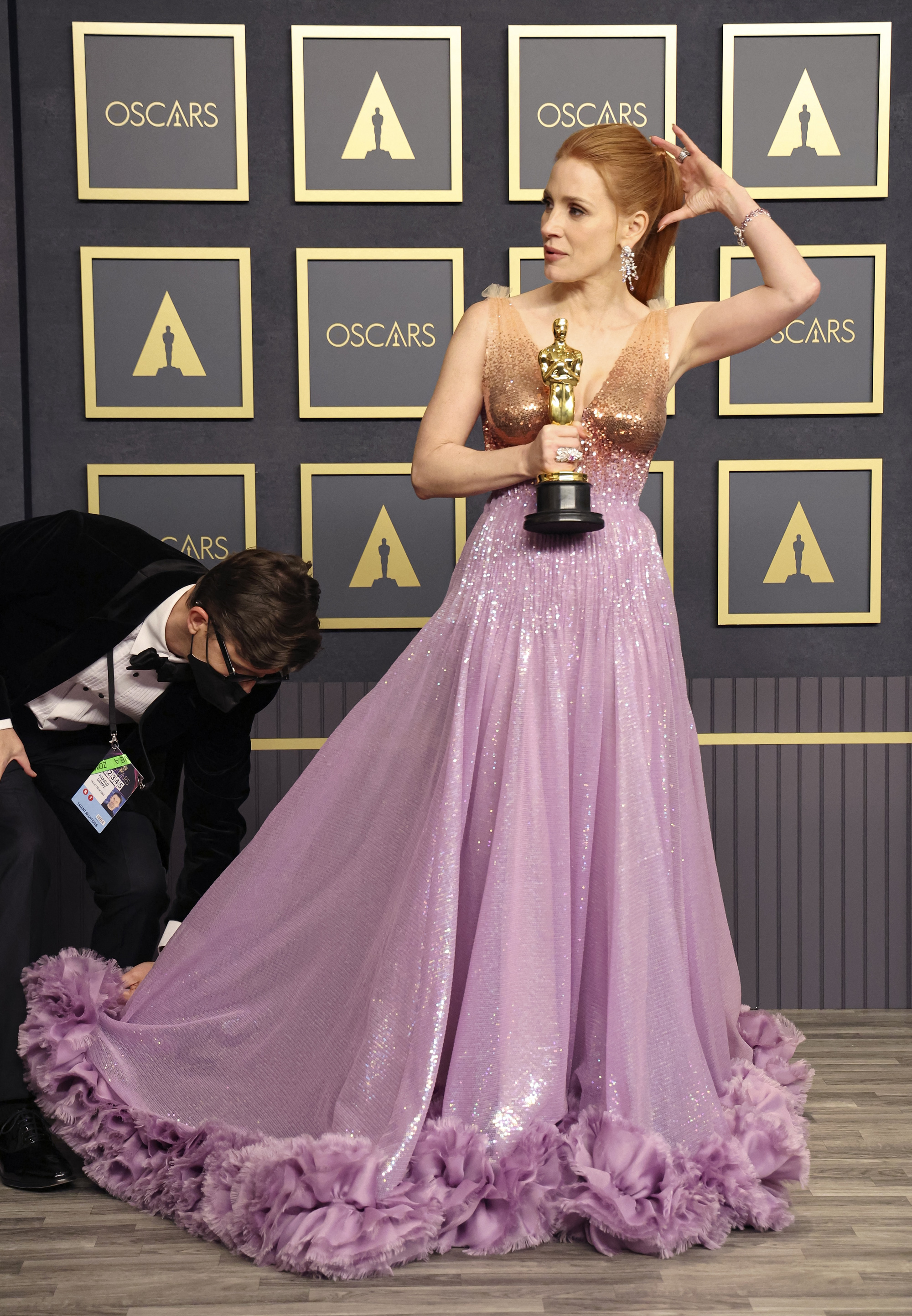 Nicole Kidman, Jessica Chastain, Zendaya… mặc đẹp tại Oscar 2022 - Ảnh 10.