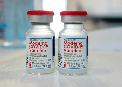 Tăng hạn dùng vắc-xin Covid-19 Moderna từ 7 lên 9 tháng - Ảnh 1.