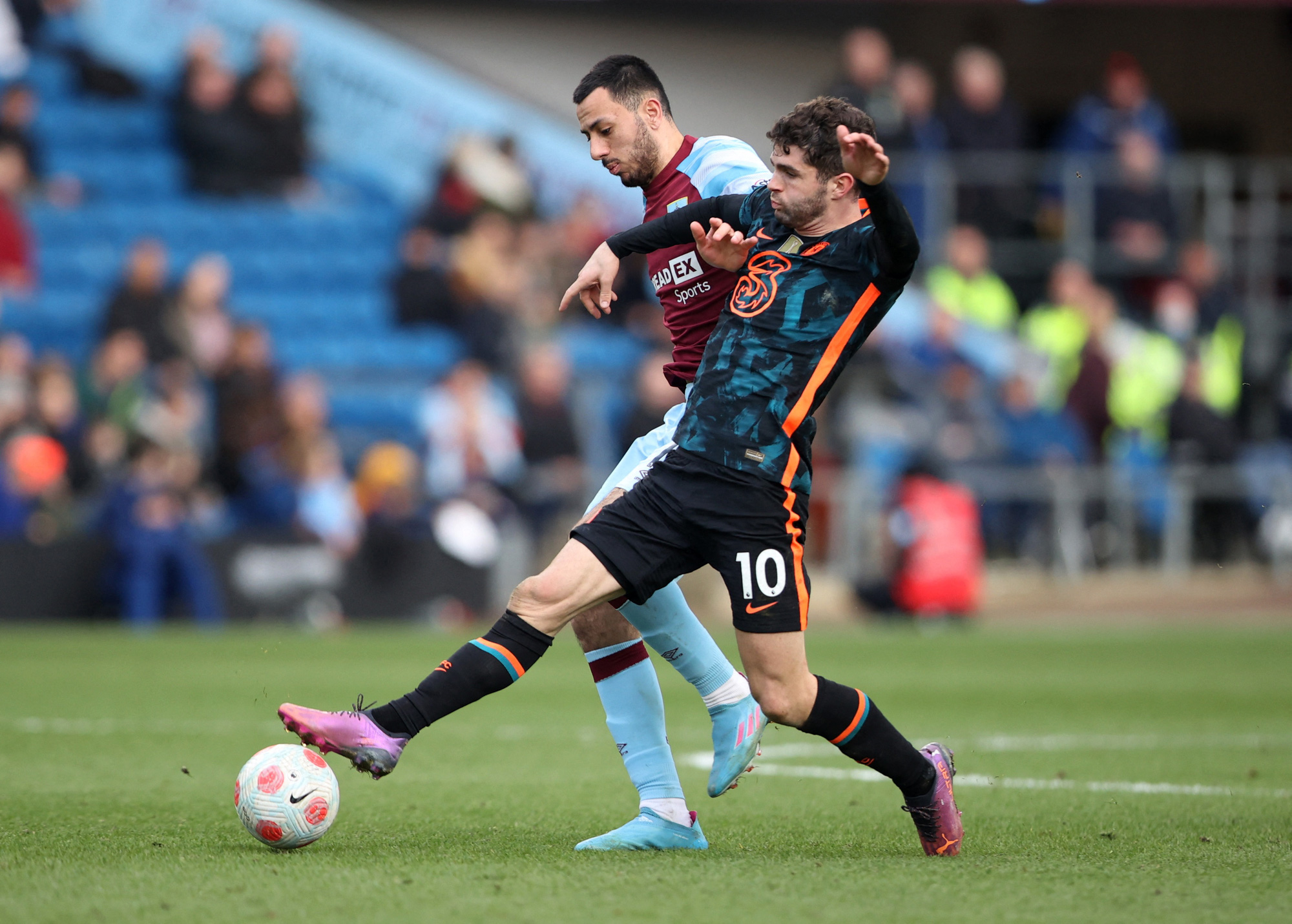 8 phút bùng nổ, Chelsea gieo rắc nỗi kinh hoàng ở Turf Moor - Ảnh 2.