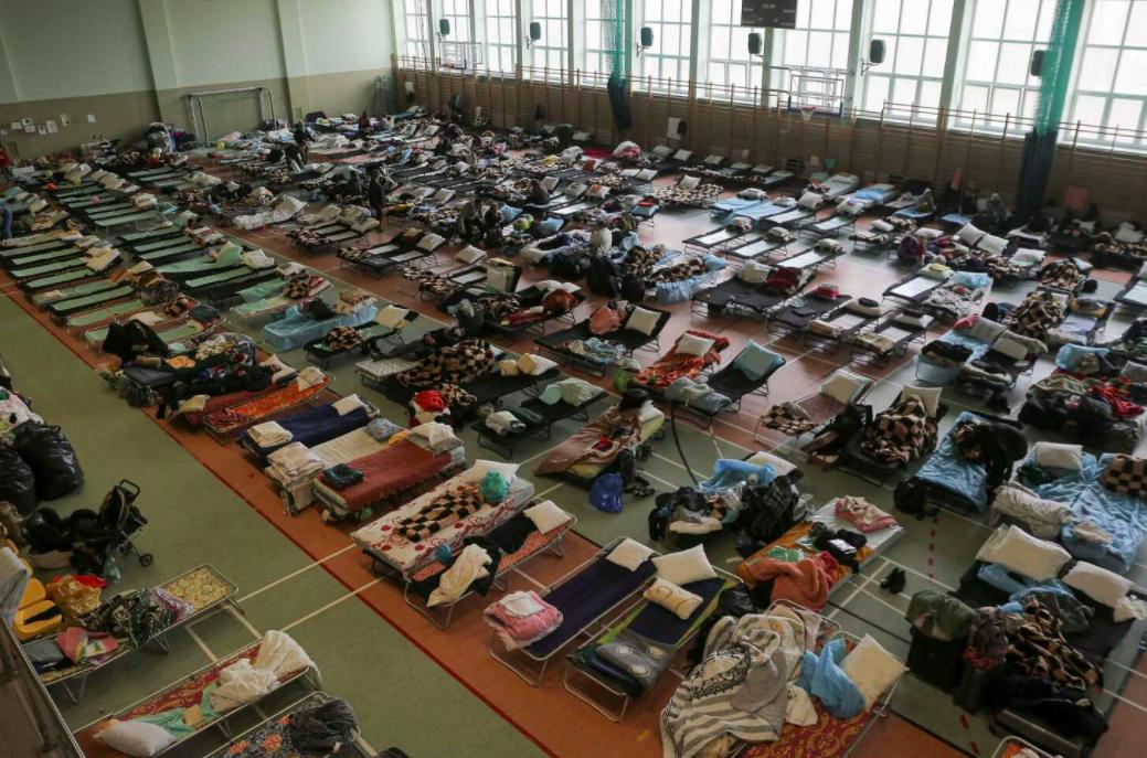 Nóng khắp các diễn đàn, tình nguyện viên nước ngoài tới Ukraine - Ảnh 2. Nóng khắp các diễn đàn, tình nguyện viên nước ngoài tới Ukraine - Ảnh 2.