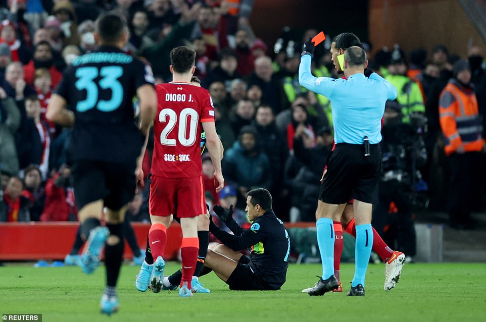 Hạ Liverpool bằng siêu phẩm, Inter Milan vẫn dừng bước Champions League - Ảnh 5.